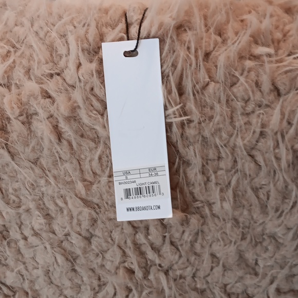 B B Dakota teddy light camel bomber jacket NWT - Picture 3 of 5